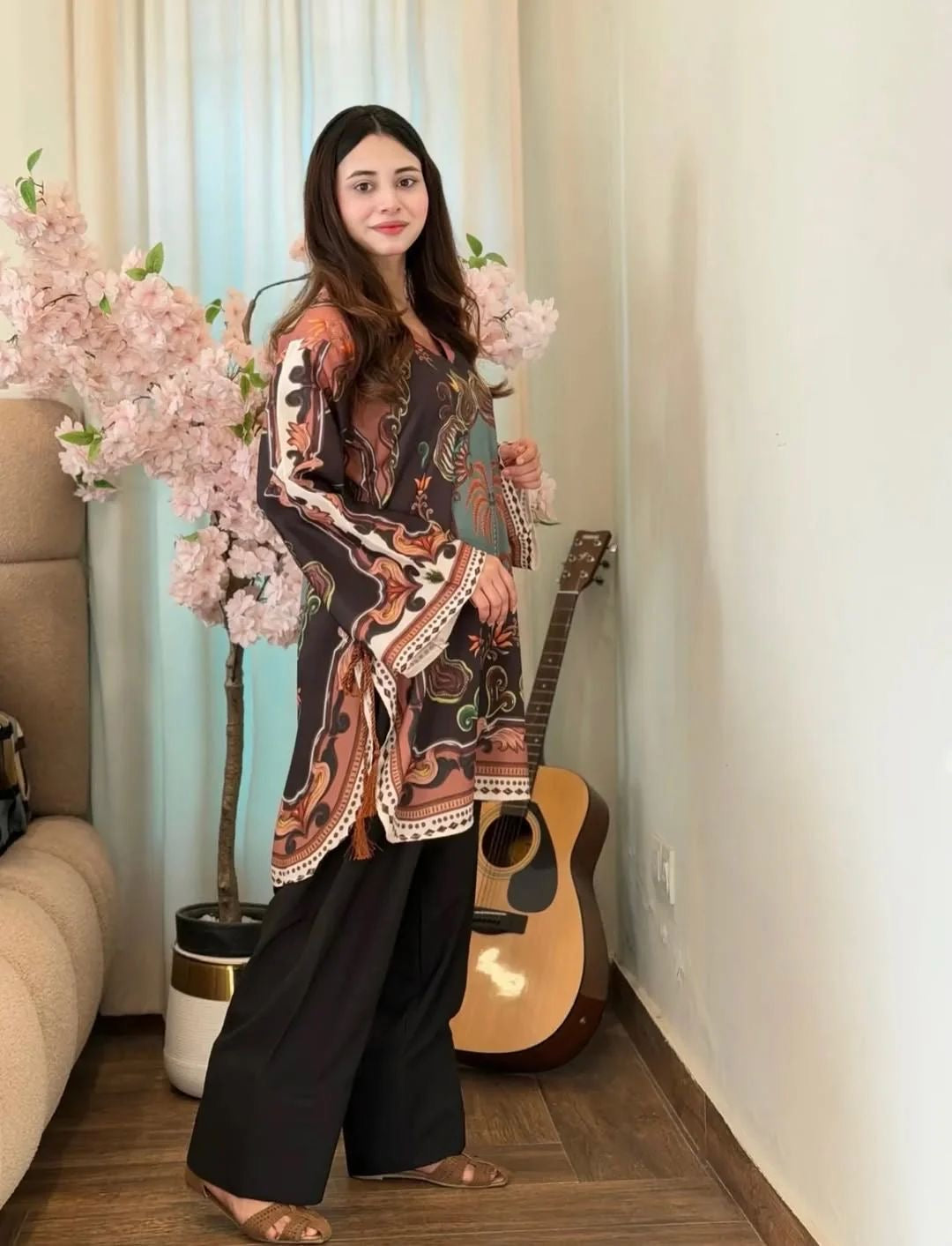 FARSHI black